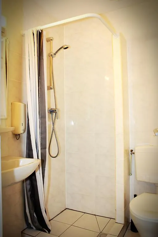 Hotel Dupuis Valkenburg aan de Geul 2*,